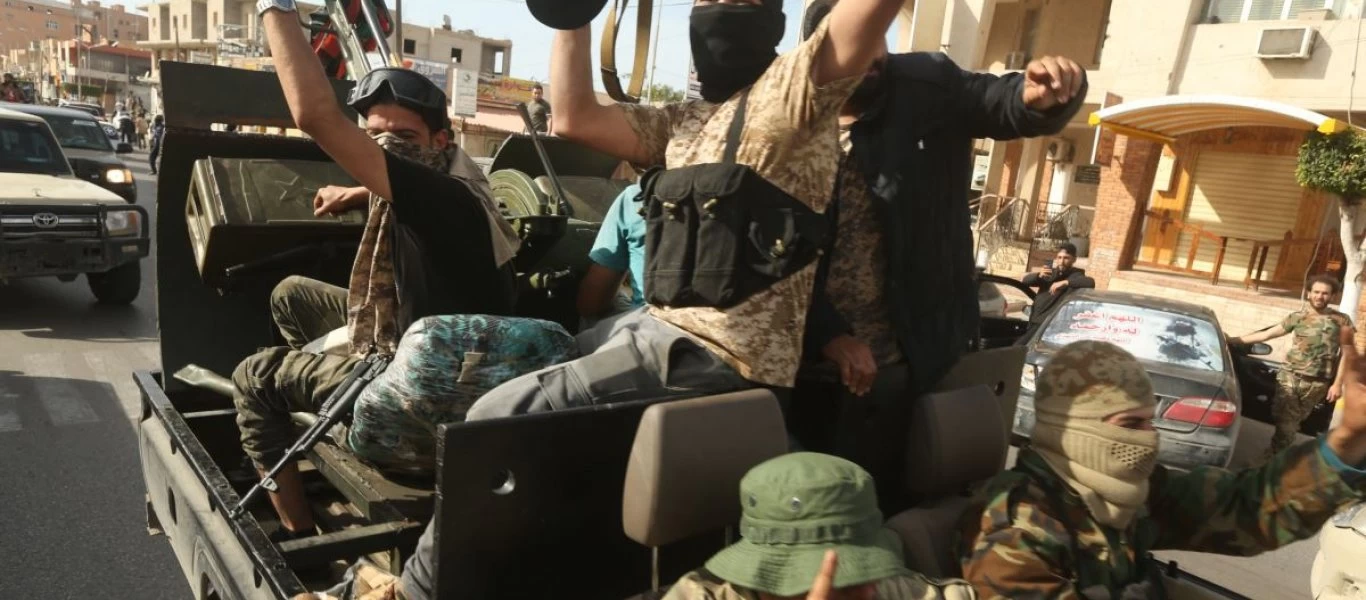 Ερντογάν και Σάρατζ κάνουν το επόμενο βήμα - Τεράστιο κομβόι δυνάμεων κατευθύνεται για τη μάχη της Σύρτης